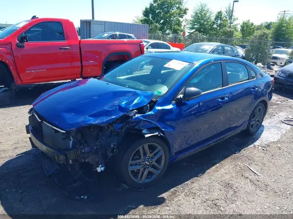 3KPF34AD7ME380929 2021 KIA FORTE - Image 2