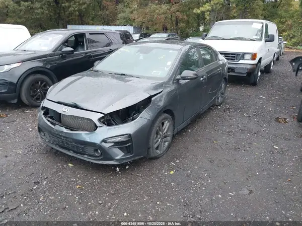 3KPF34AD7ME382938 2021 KIA FORTE - Image 2