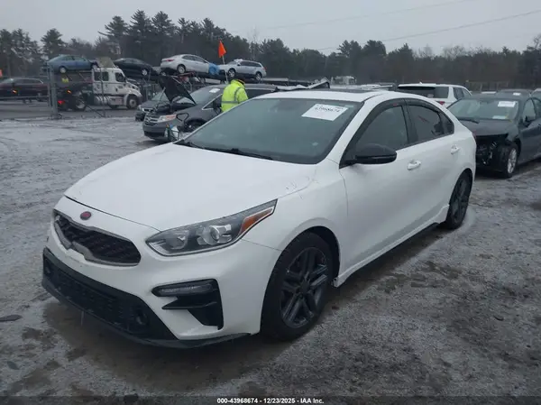 3KPF34AD7ME404100 2021 KIA FORTE - Image 2