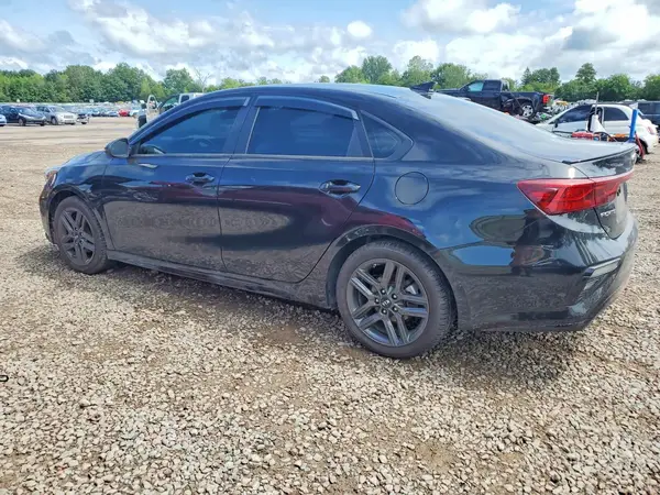 3KPF34AD7ME405294 2021 KIA FORTE - Image 2