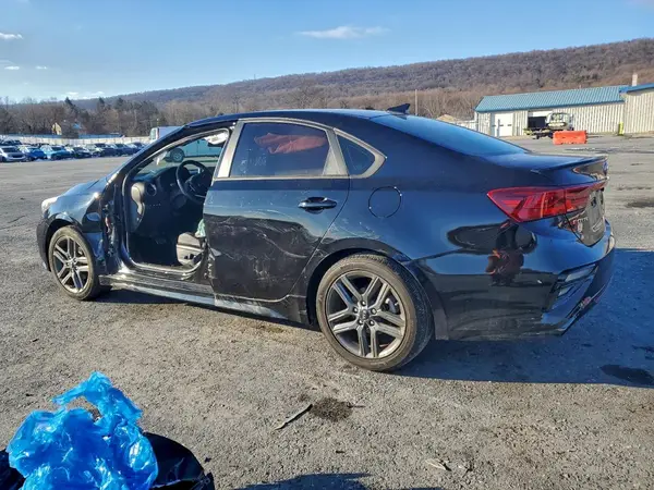 3KPF34AD7ME417770 2021 KIA FORTE - Image 2