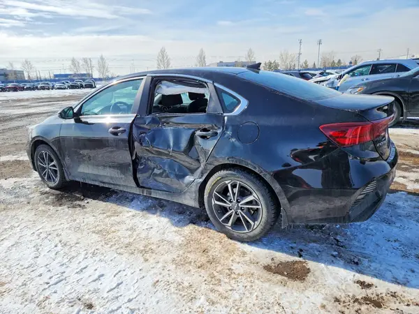 3KPF34AD7NE462872 2022 KIA FORTE - Image 2