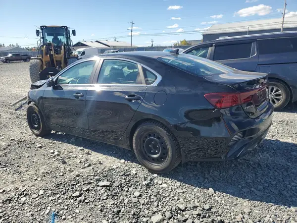 3KPF34AD7PE540229 2023 KIA FORTE - Image 2