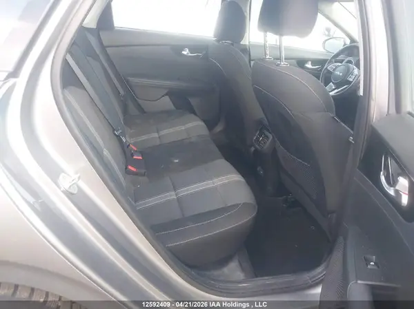 3KPF34AD7PE571383 2023 KIA FORTE - Image 8