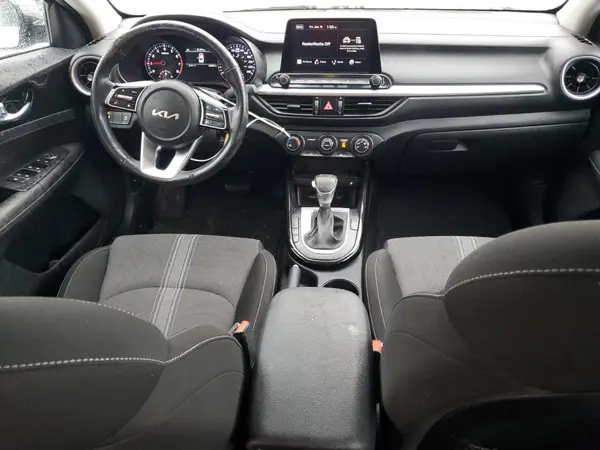 3KPF34AD7PE577930 2023 KIA FORTE - Image 8