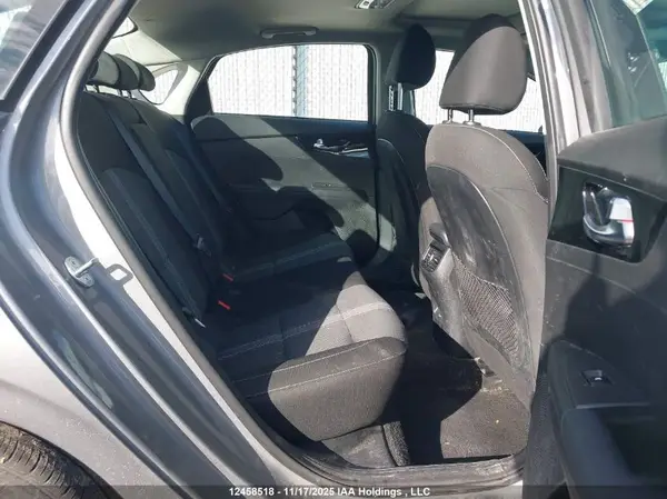 3KPF34AD7PE601451 2023 KIA FORTE - Image 8