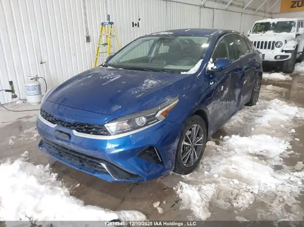 3KPF34AD7PE649144 2023 KIA FORTE - Image 2