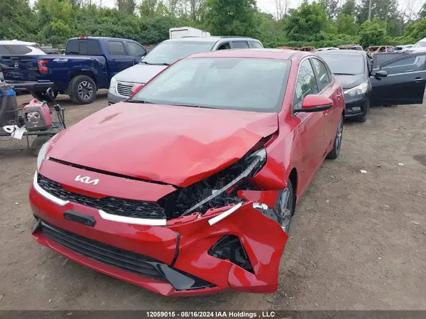 3KPF34AD7RE770162 2024 KIA FORTE - Image 2