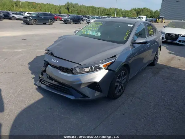 3KPF34AD7RE798592 2024 KIA FORTE - Image 2