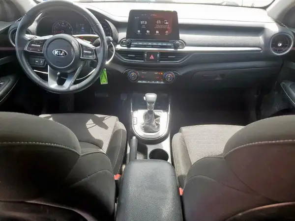 3KPF34AD8KE013065 2019 KIA FORTE - Image 8