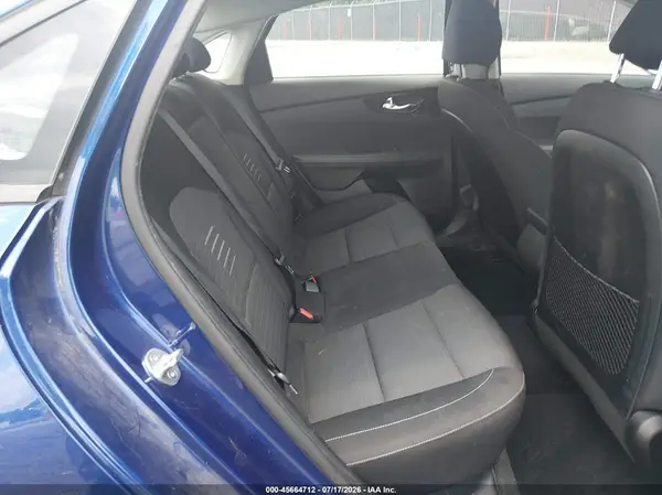 3KPF34AD8KE021179 2019 KIA FORTE - Image 8