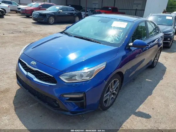 3KPF34AD8KE022784 2019 KIA FORTE - Image 2