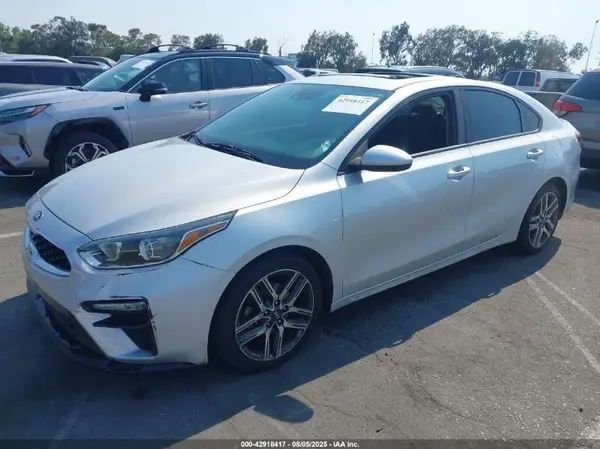3KPF34AD8KE023093 2019 KIA FORTE - Image 2
