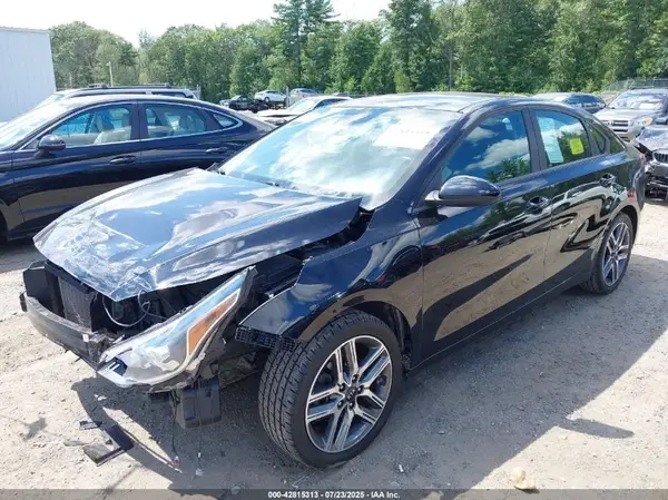 3KPF34AD8KE025152 2019 KIA FORTE - Image 2