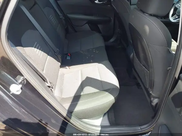 3KPF34AD8KE025152 2019 KIA FORTE - Image 8