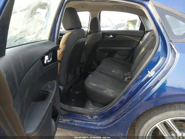 3KPF34AD8KE026561 2019 KIA FORTE - Image 8