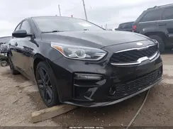 3KPF34AD8KE027922 2019 KIA FORTE