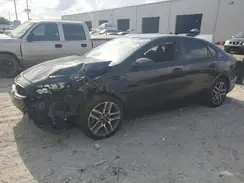 3KPF34AD8KE028777 2019 KIA FORTE