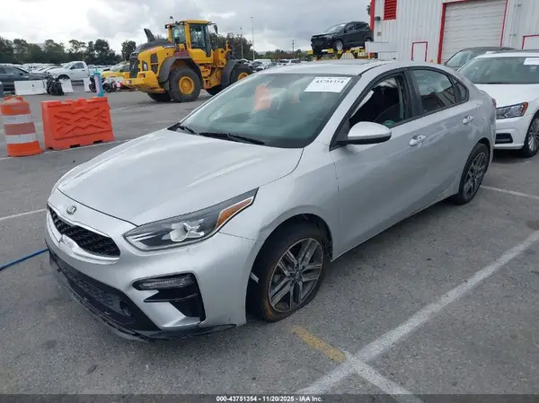3KPF34AD8KE051069 2019 KIA FORTE - Image 2