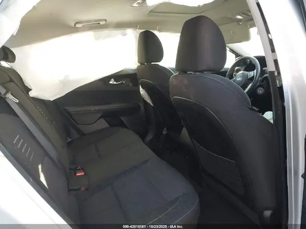 3KPF34AD8KE062380 2019 KIA FORTE - Image 8