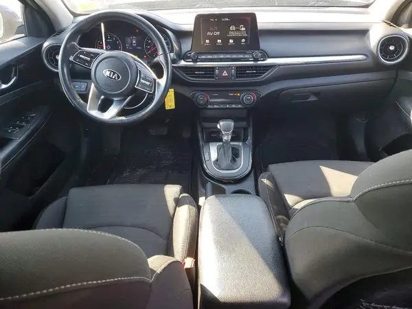 3KPF34AD8KE066610 2019 KIA FORTE - Image 8