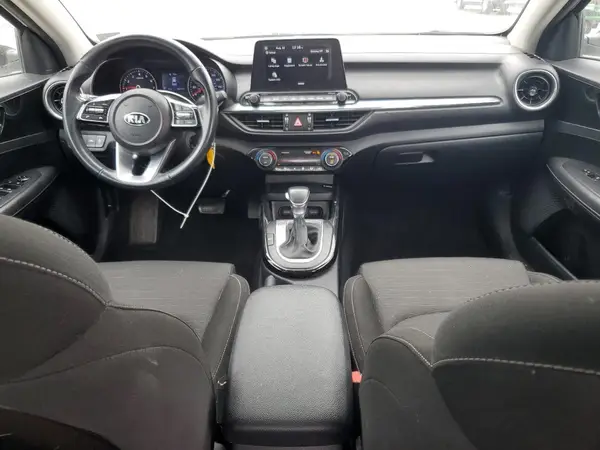 3KPF34AD8KE071354 2019 KIA FORTE - Image 8