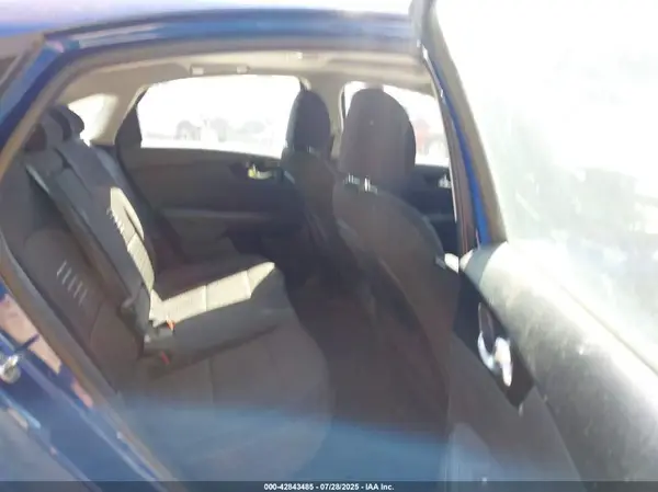 3KPF34AD8KE072939 2019 KIA FORTE - Image 8