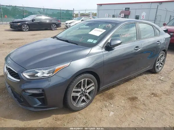 3KPF34AD8KE079180 2019 KIA FORTE - Image 2