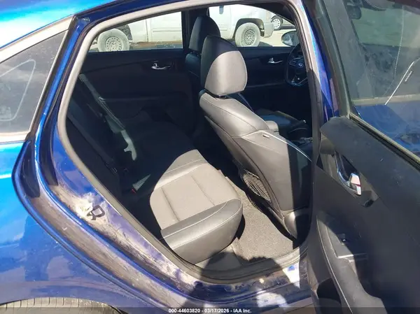 3KPF34AD8LE157975 2020 KIA FORTE - Image 8