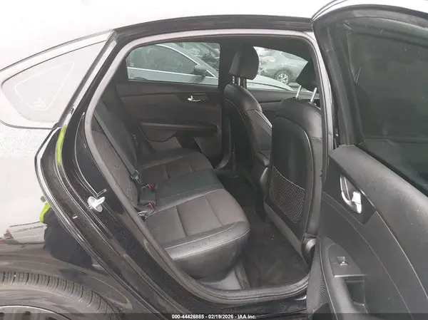 3KPF34AD8LE182035 2020 KIA FORTE - Image 8