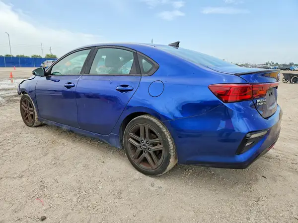 3KPF34AD8LE186196 2020 KIA FORTE - Image 2