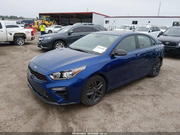 3KPF34AD8LE259857 2020 KIA FORTE - Image 2