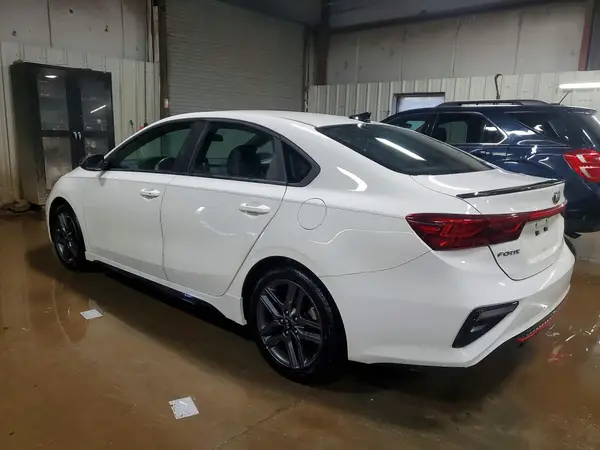 3KPF34AD8ME264543 2021 KIA FORTE - Image 2