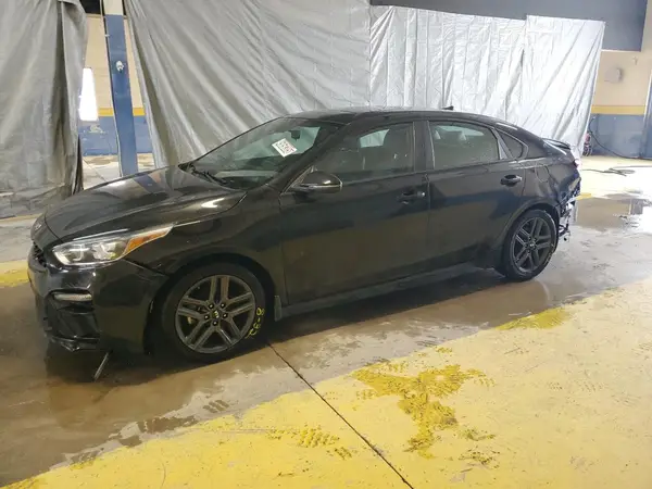 3KPF34AD8ME268897 2021 KIA FORTE - Image 1