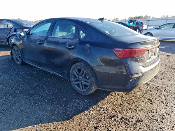 3KPF34AD8ME282363 2021 KIA FORTE - Image 2