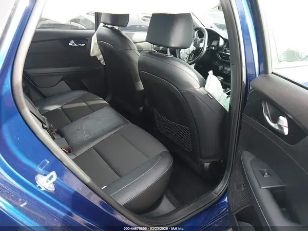 3KPF34AD8ME288387 2021 KIA FORTE - Image 8