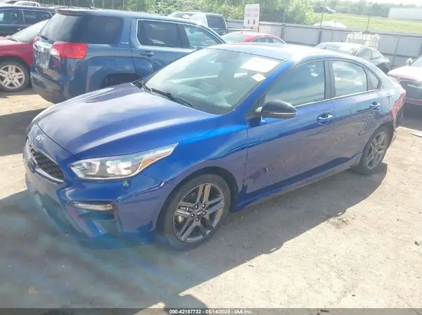 3KPF34AD8ME309688 2021 KIA FORTE - Image 2