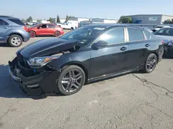 3KPF34AD8ME318004 2021 KIA FORTE