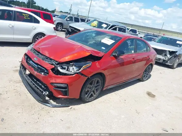 3KPF34AD8ME318990 2021 KIA FORTE - Image 2