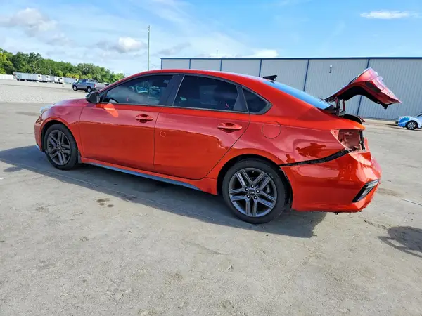 3KPF34AD8ME320612 2021 KIA FORTE - Image 2