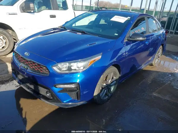 3KPF34AD8ME341413 2021 KIA FORTE - Image 2