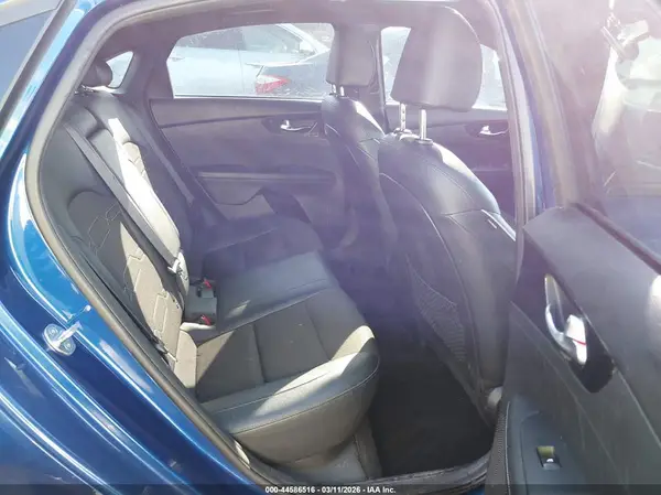 3KPF34AD8ME341413 2021 KIA FORTE - Image 8