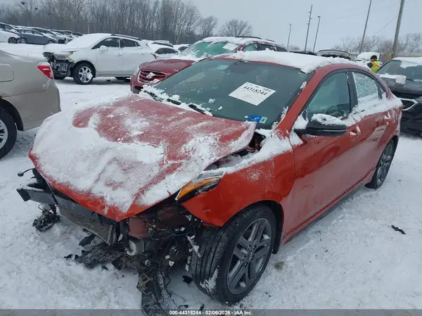 3KPF34AD8ME350449 2021 KIA FORTE - Image 2