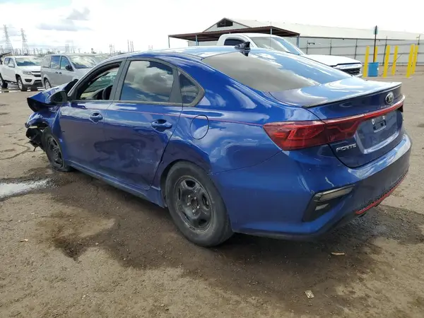 3KPF34AD8ME384729 2021 KIA FORTE - Image 2