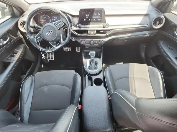 3KPF34AD8ME393463 2021 KIA FORTE - Image 8