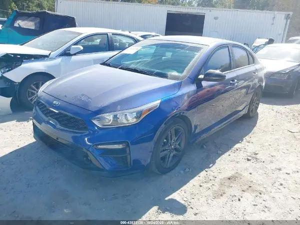 3KPF34AD8ME396914 2021 KIA FORTE - Image 2