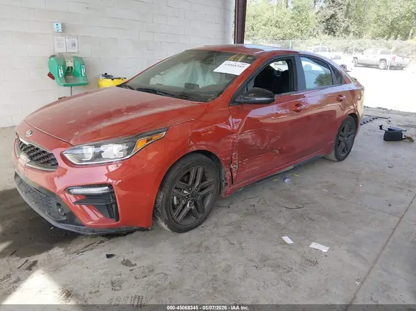 3KPF34AD8ME398727 2021 KIA FORTE - Image 2