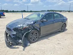 3KPF34AD8ME415896 2021 KIA FORTE