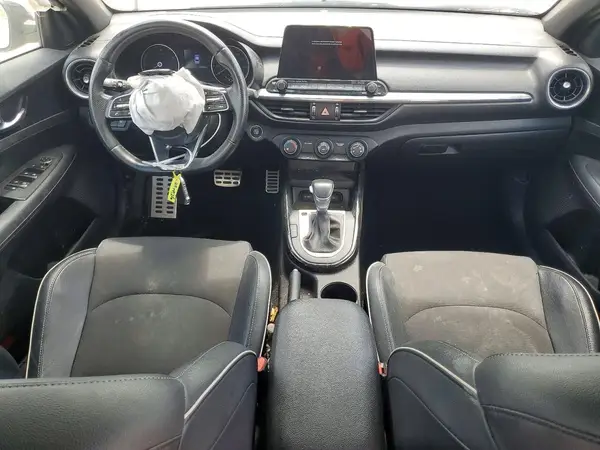 3KPF34AD8ME415896 2021 KIA FORTE - Image 8