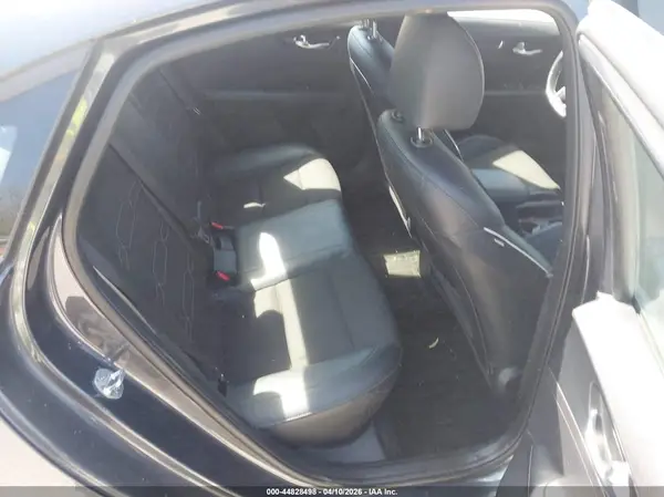 3KPF34AD8ME417065 2021 KIA FORTE - Image 8